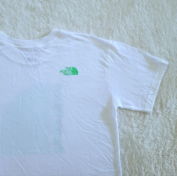 The North⬆️ Face👦 Logo Tee👕 - NWT - Picture 12 of 16